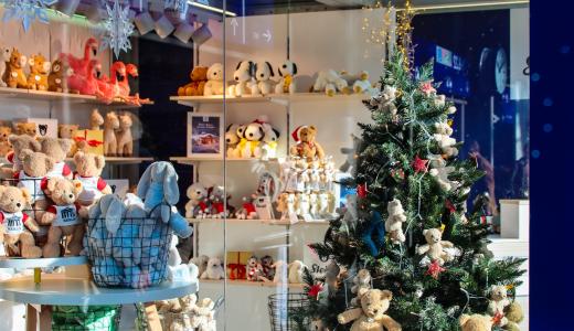 Lagard&egrave;re Travel Retail und Steiff er&ouml;ffnen gemeinsamen  Pop-up Store am Berliner Hauptbahnhof