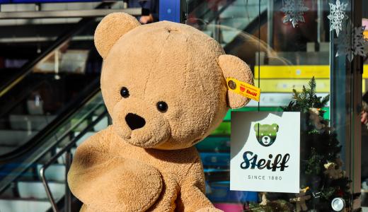 Lagard&egrave;re Travel Retail und Steiff er&ouml;ffnen gemeinsamen  Pop-up Store am Berliner Hauptbahnhof